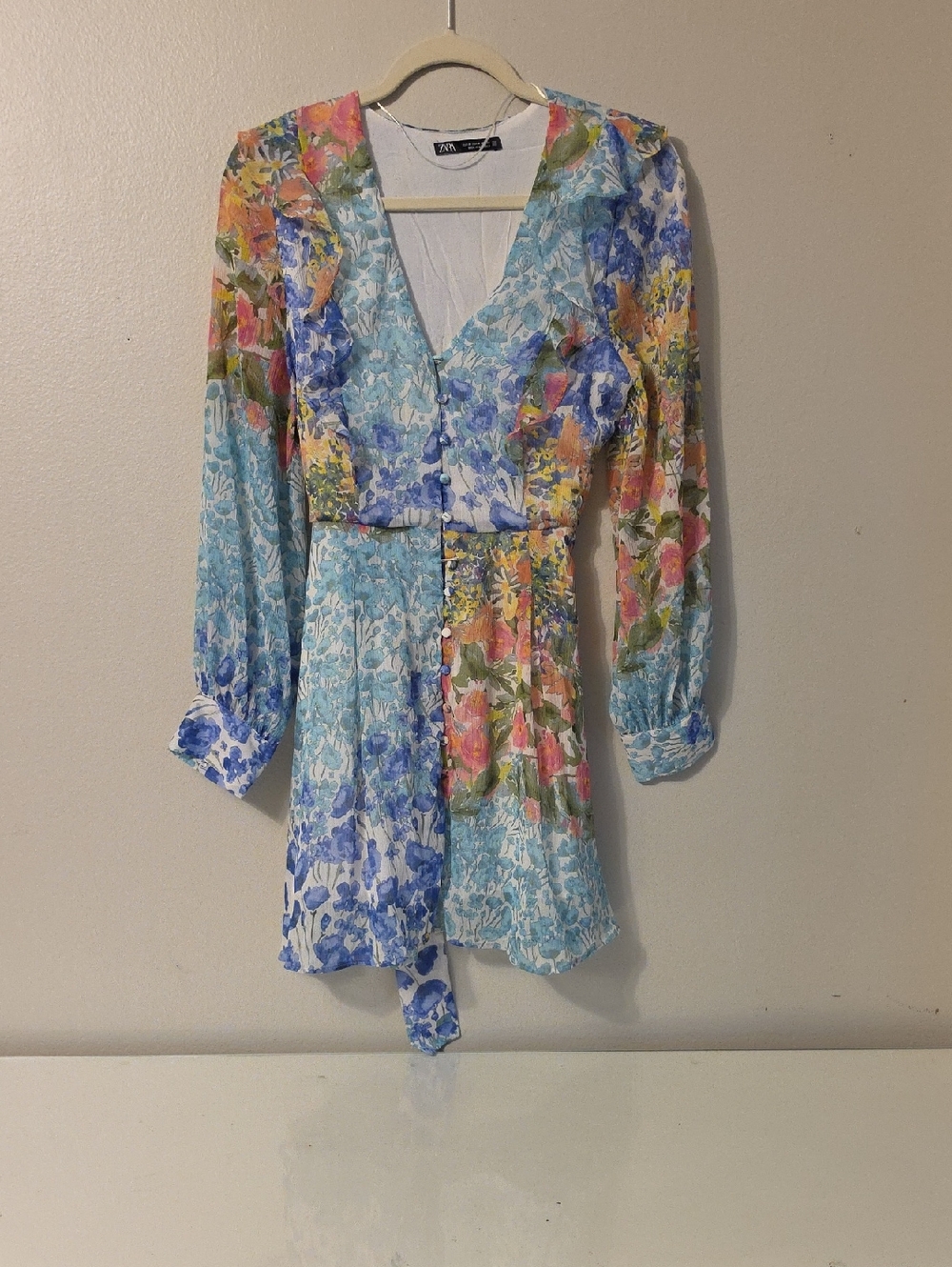 ZARA Floral Button-Front Romper in Pastel Multi Size M.